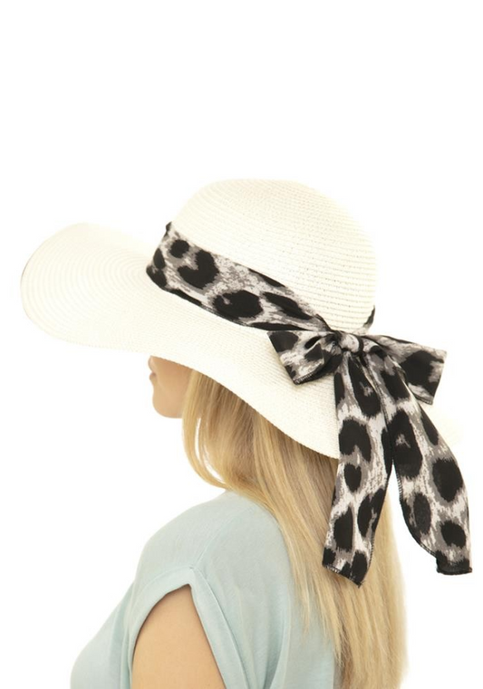 Straw Summer Hat With Bow