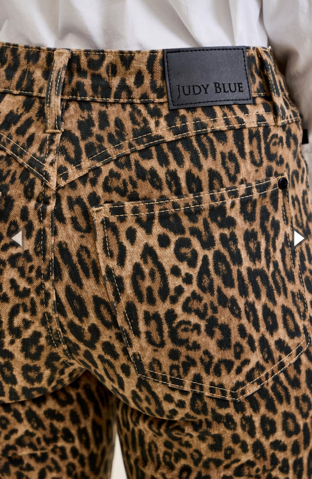MR Jaqueline Leopard Flare 881180