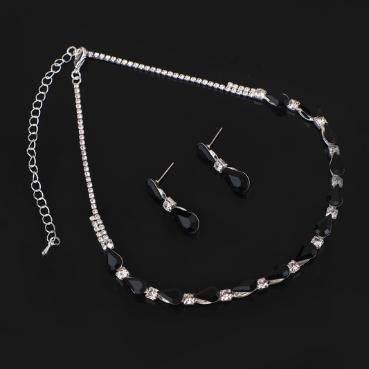 Black Rhinestone Necklace Set