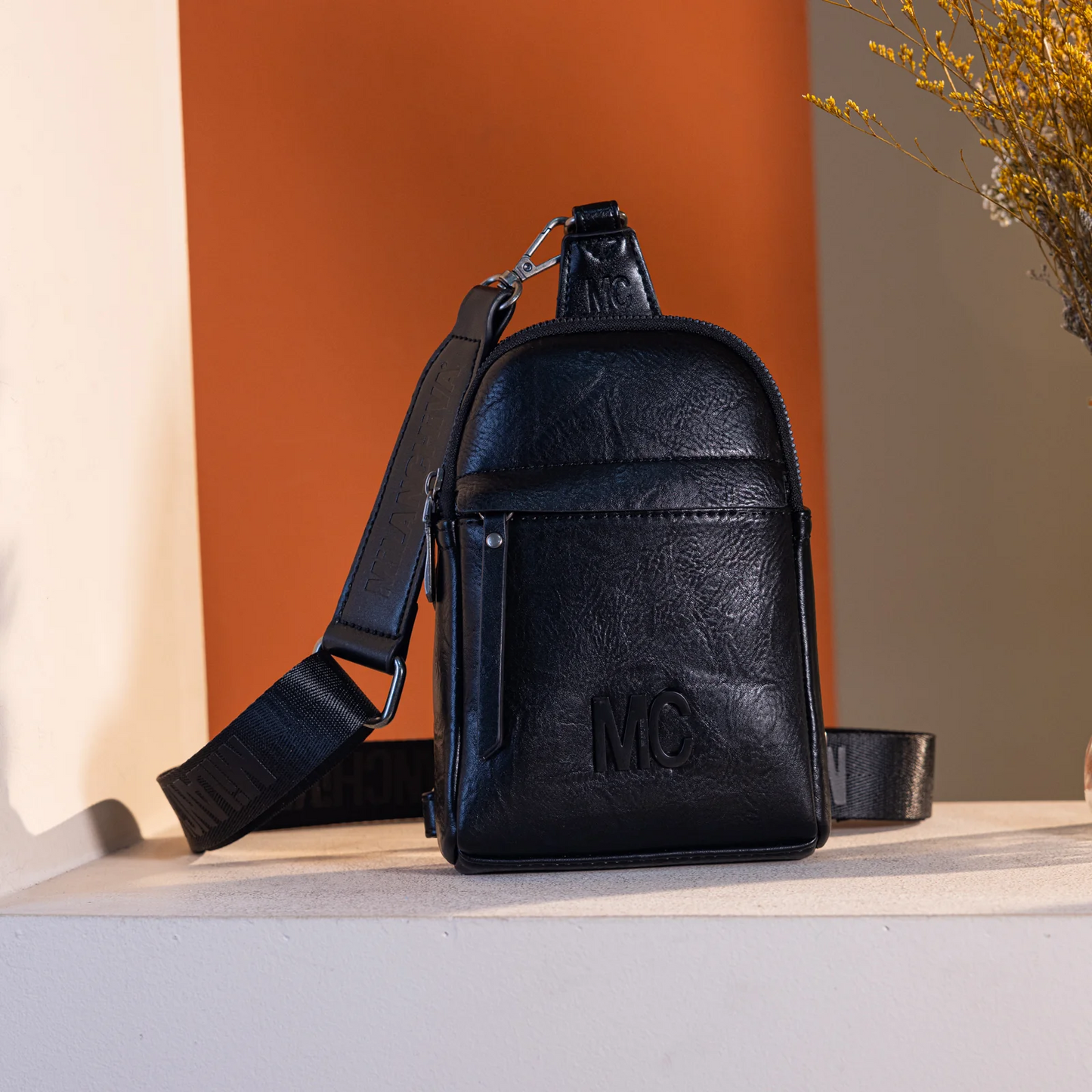 Milan Chiva Sling Bag