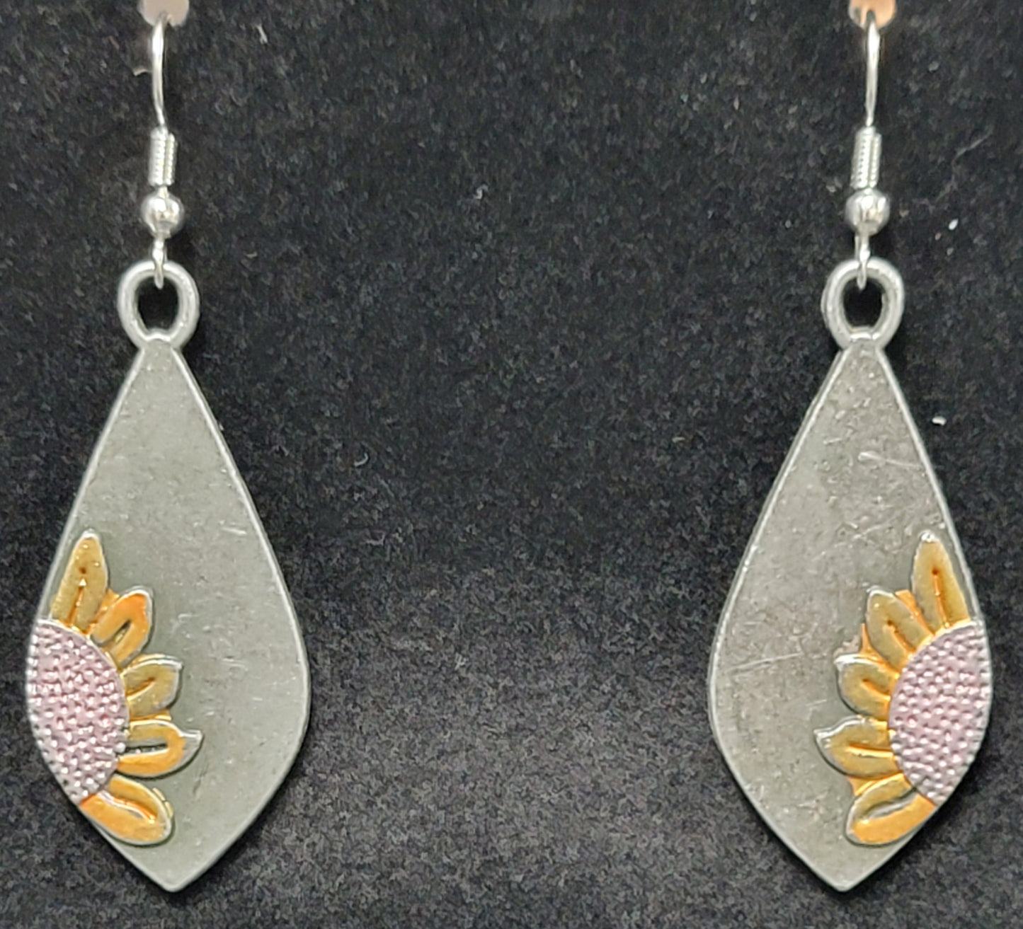 Metal Sunflower Earrings