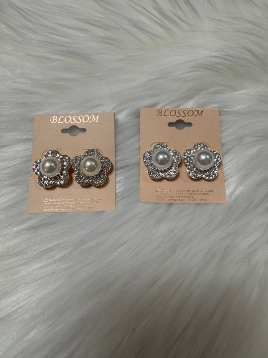Rhinestone Flower Earrings