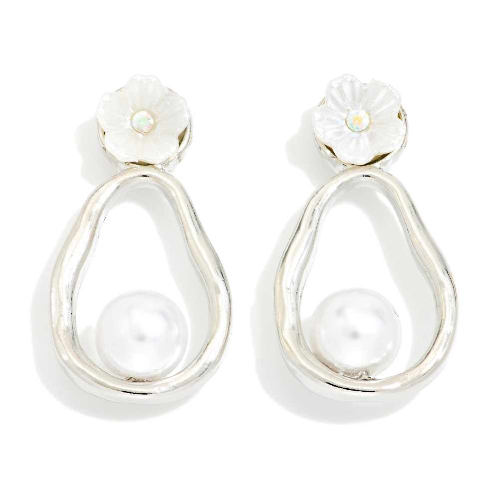Pearlescent Flower Earrings
