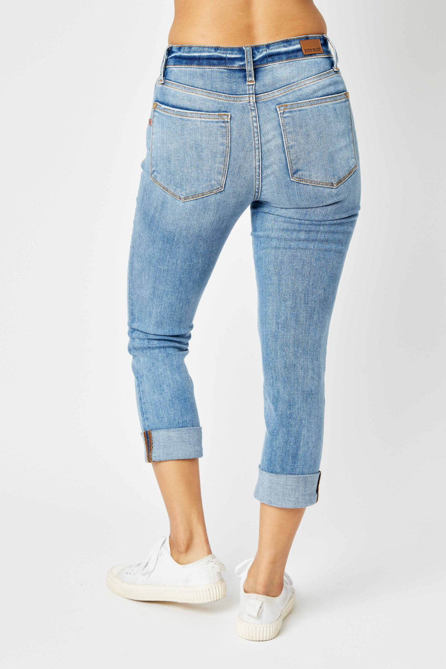 Mid Rise Cuffed Skinny Capri