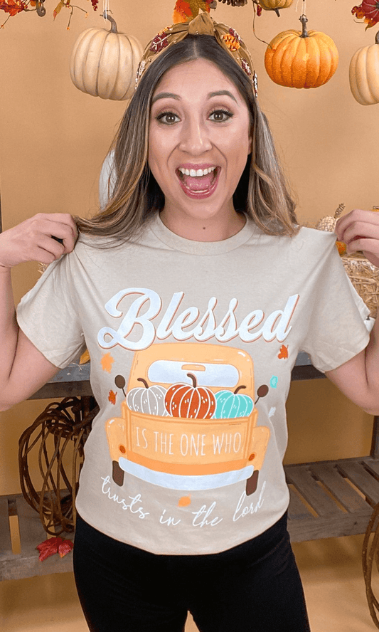 Blessed Fall Tee - Lady Dorothy Boutique