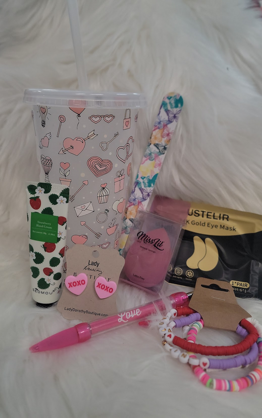 Pre Filled Valentines Day Cup