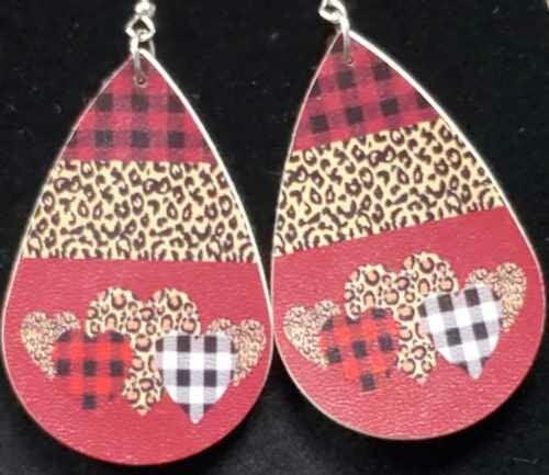 Leopard & Plaid Heart Earrings - Lady Dorothy Boutique