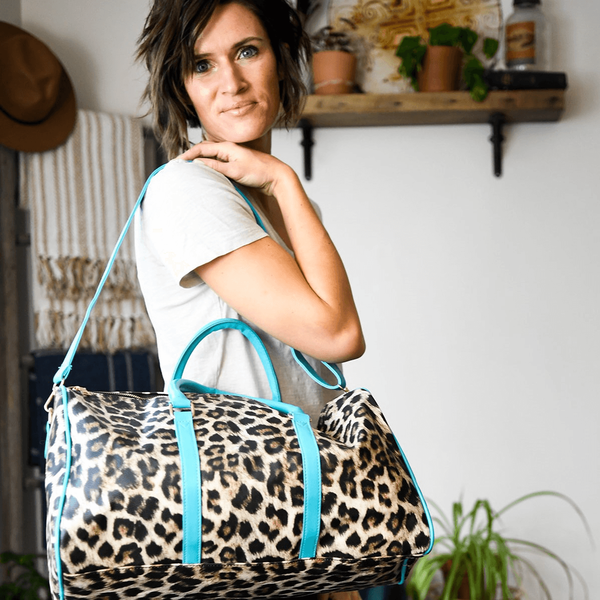 Leopard Getaway Weekender Bag - Lady Dorothy Boutique